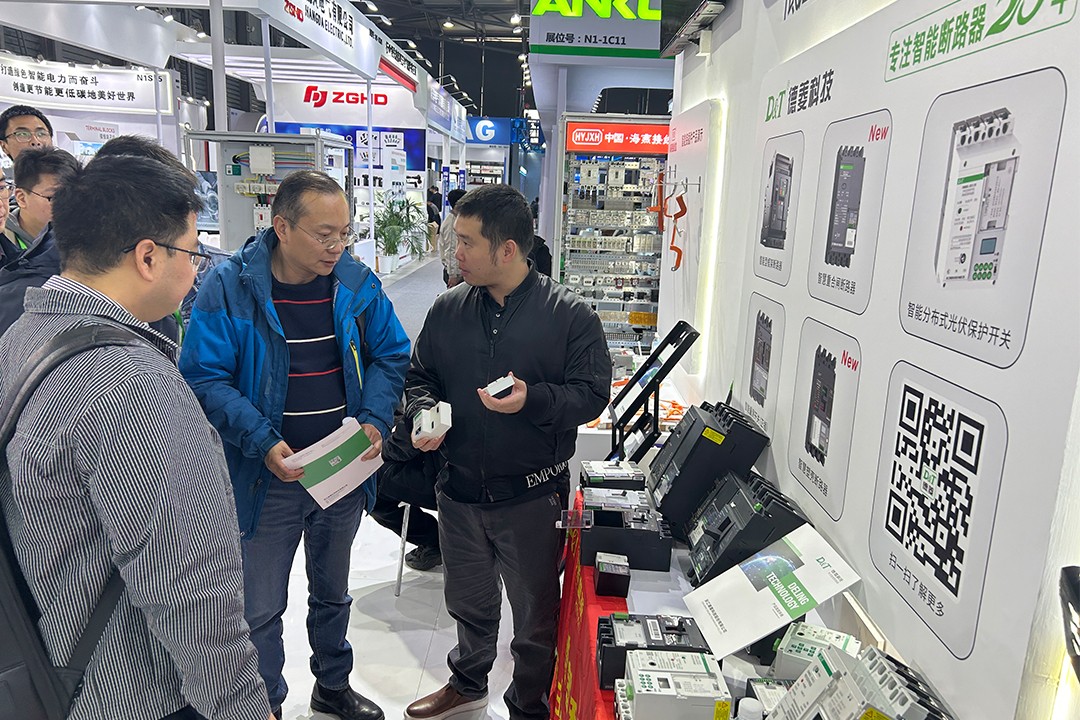 Deling Technology presented new products at the 31st  Shanghai International Exhibition on Electric Power Equipment and Technology